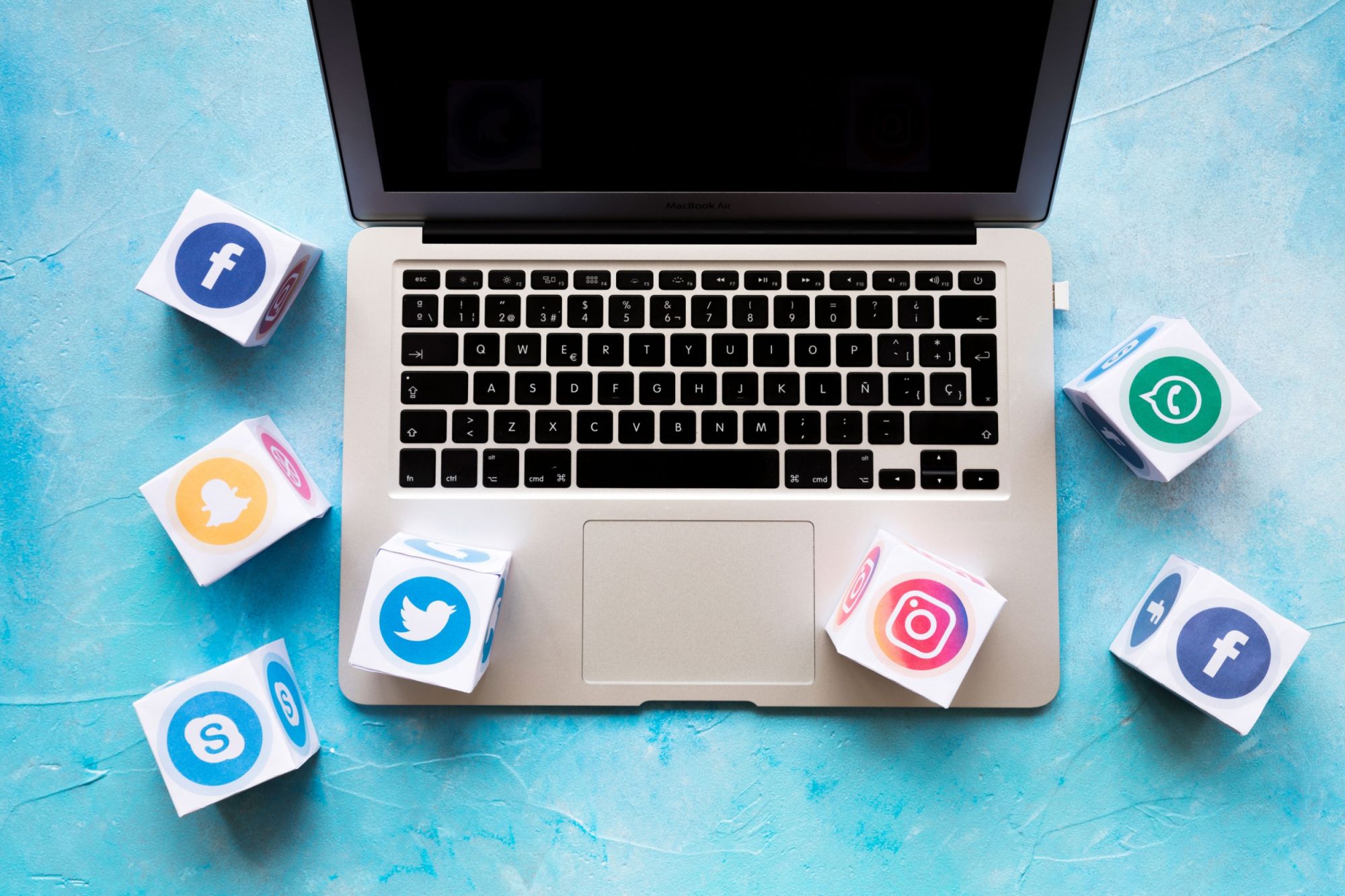 20190215110708-Beginners-Guide-To-Digital-Marketing-In-South-Africa-Hero-Image
